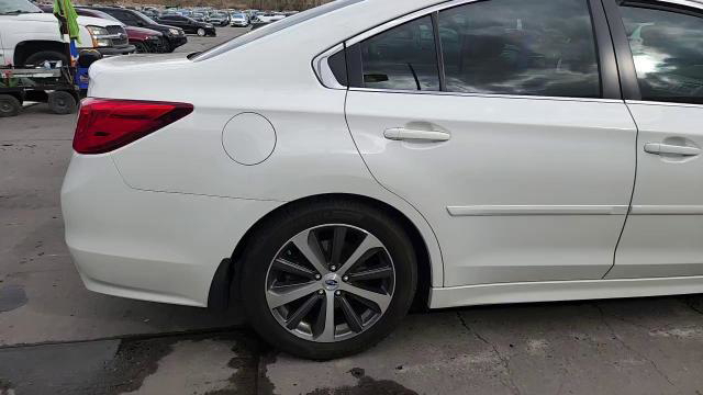 Subaru Legacy 2016