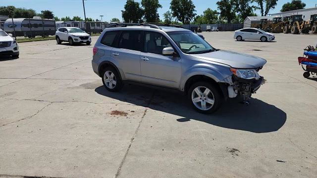 Subaru Forester 2010