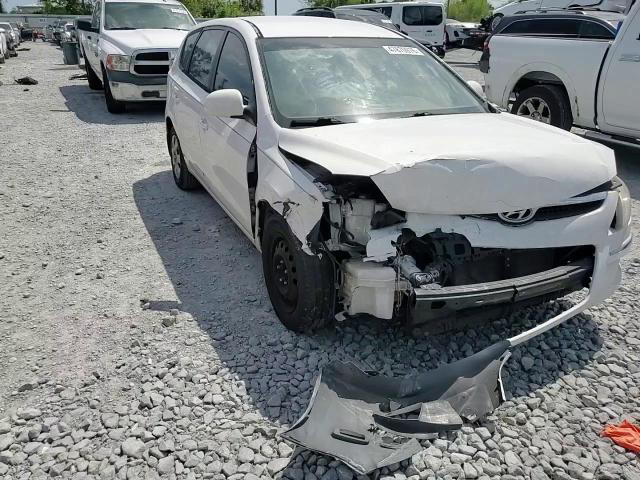 Hyundai Elantra 2012