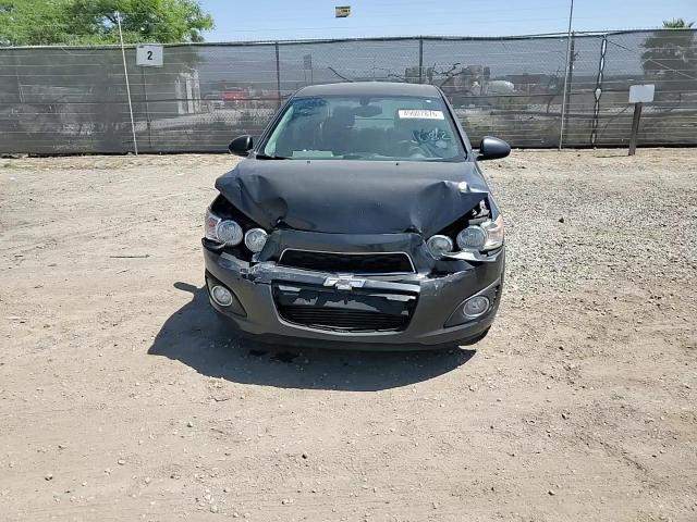 Chevrolet Sonic 2016