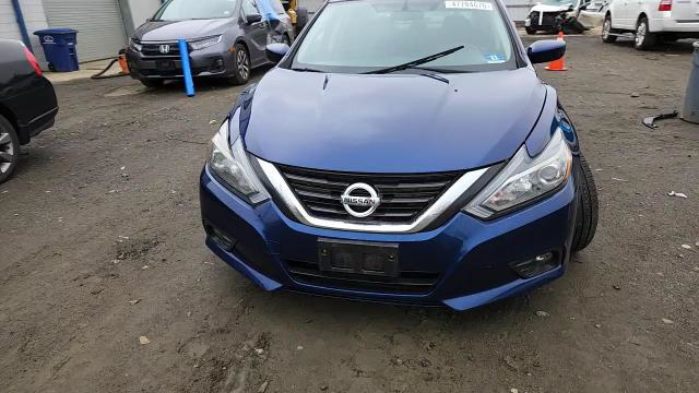Nissan Altima 2018