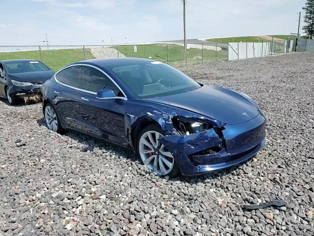 Tesla Model 3 2018