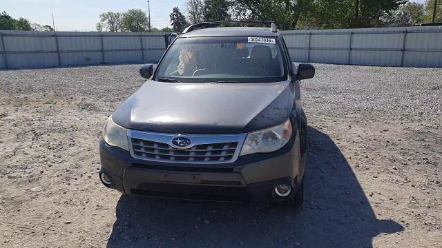 Subaru Forester 2011
