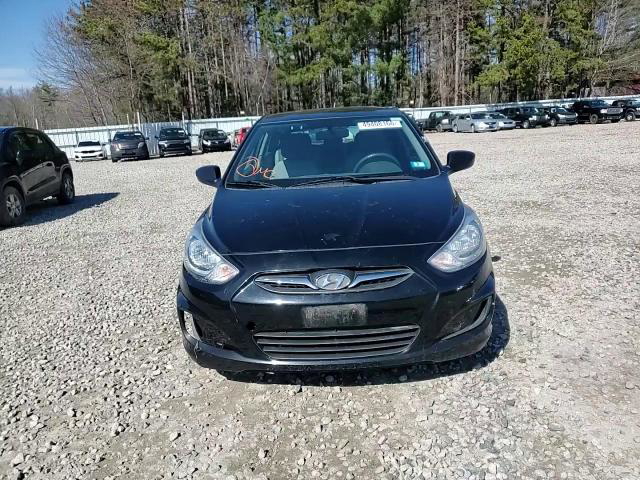 Hyundai Accent 2013