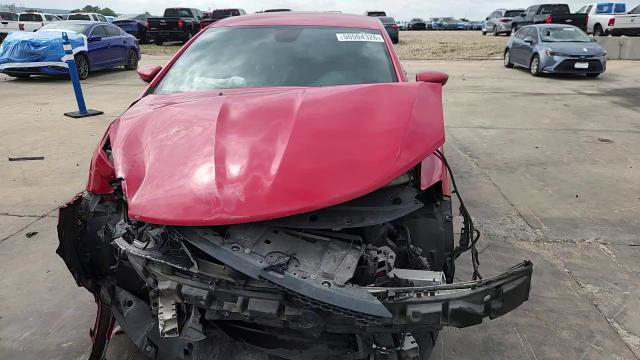 Chrysler 200 2016