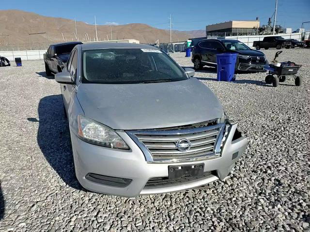 Nissan Sentra 2015