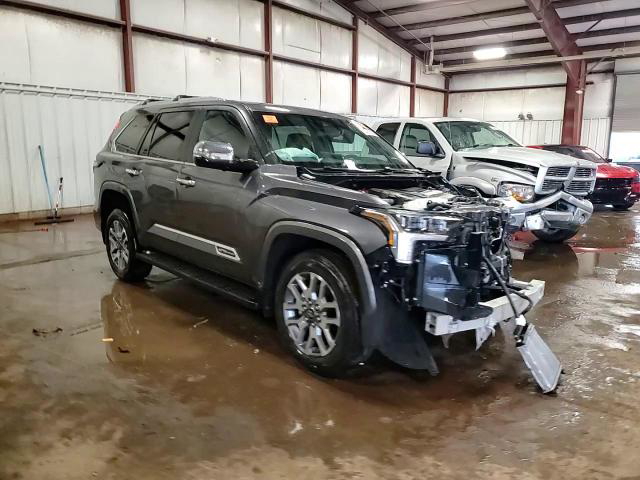Toyota Sequoia 2025