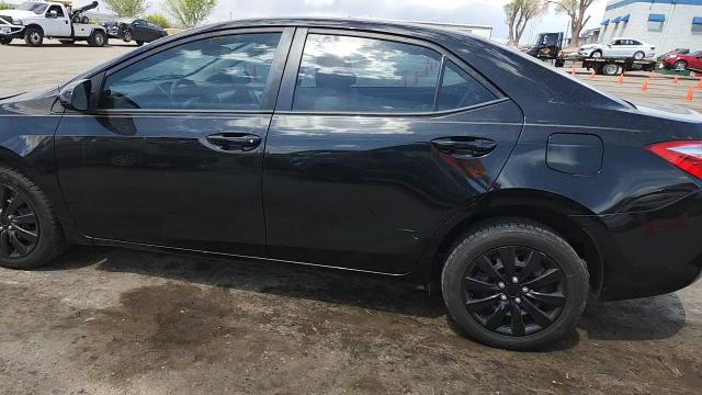 Toyota Corolla 2015