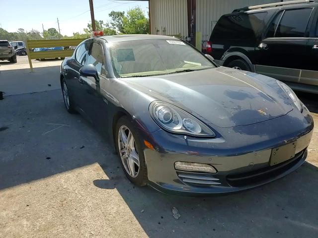 Porsche Panamera 2012