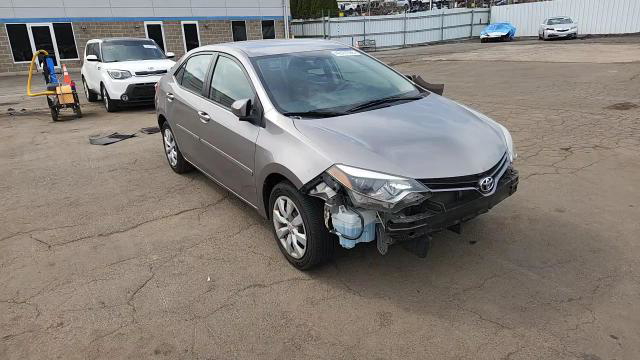 Toyota Corolla 2015