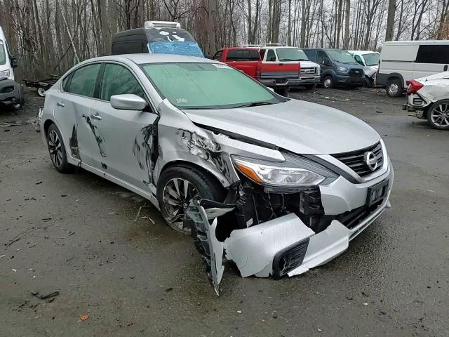 Nissan Altima 2018