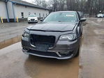 Chrysler 300 2022