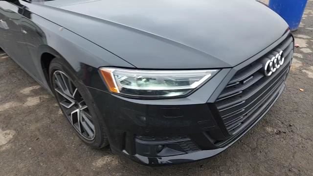 Audi A8 2021