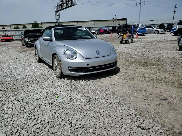 Volkswagen Beetle 2014