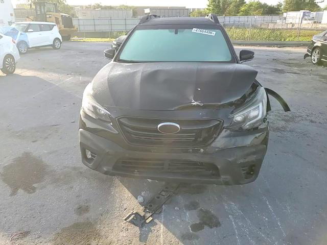 Subaru Outback 2021