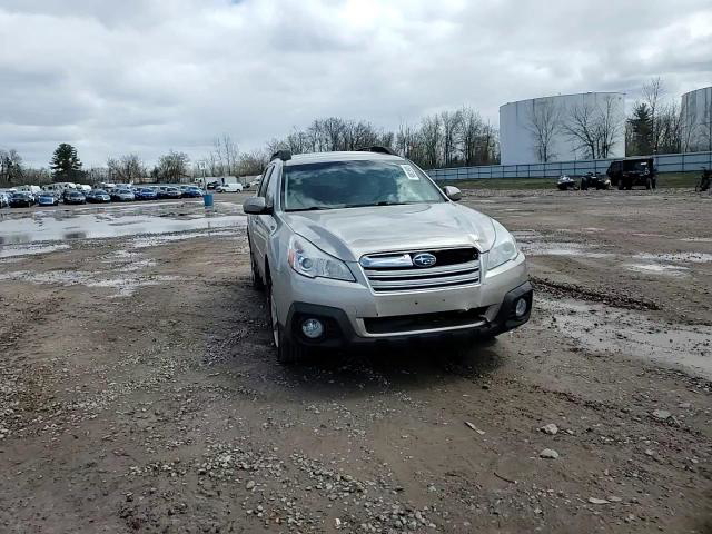 Subaru Outback 2014