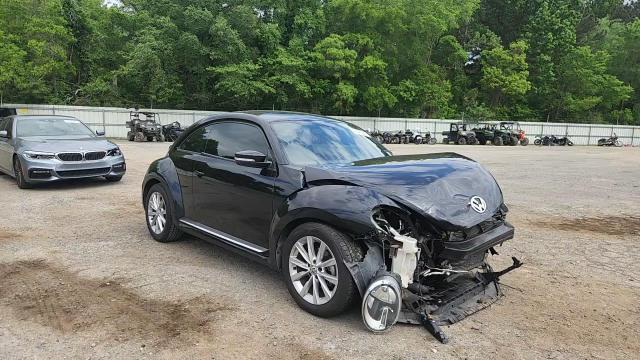 Volkswagen Beetle 2018