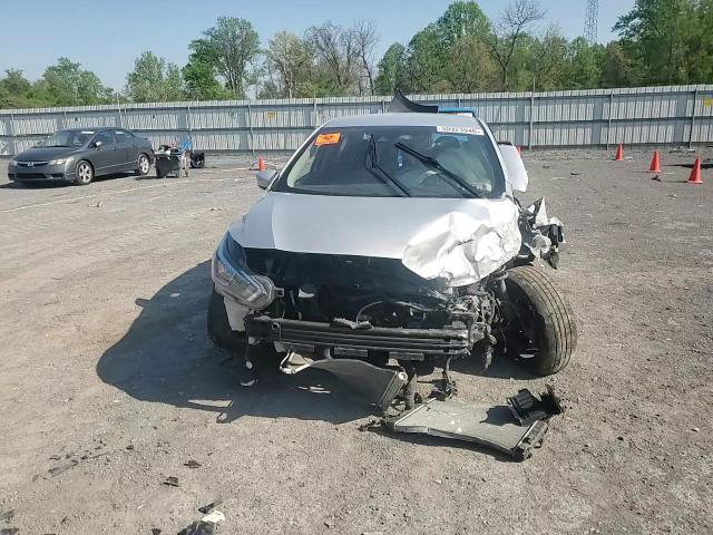 Nissan Versa 2020