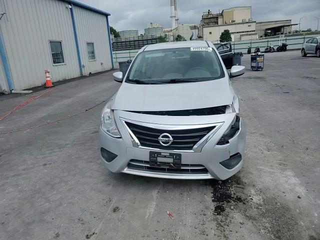 Nissan Versa 2019