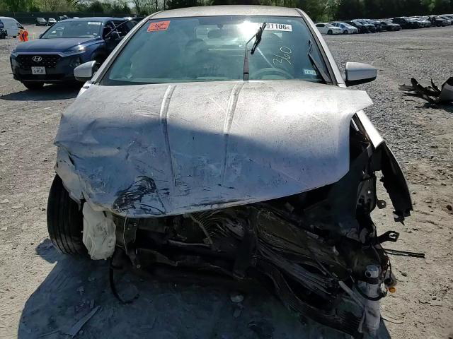 Nissan Sentra 2012