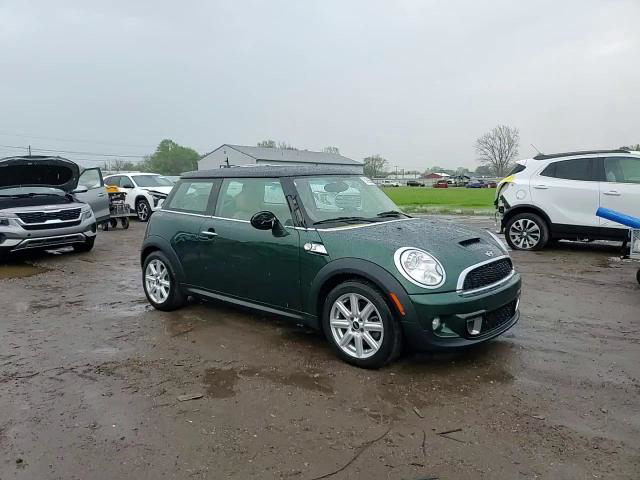 MINI Cooper 2011