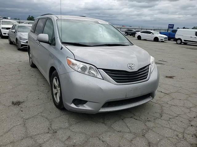 Toyota Sienna 2014