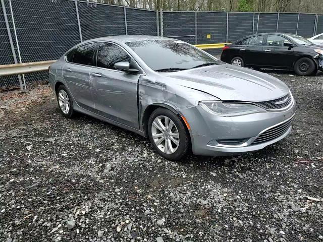 Chrysler 200 2015