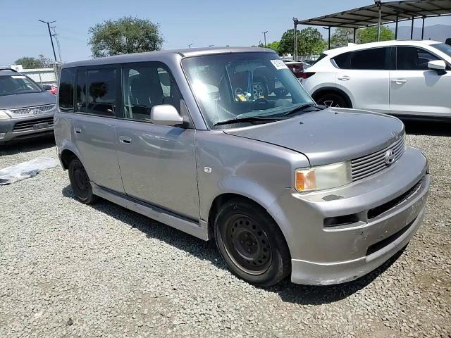 Toyota  2006