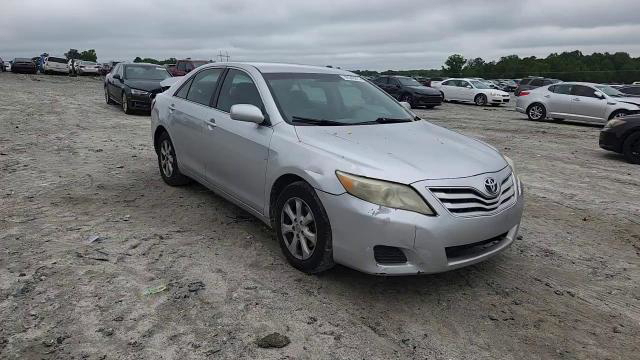 Toyota Camry 2011