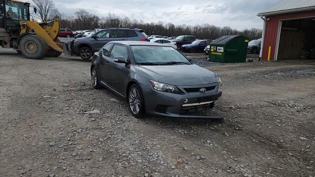Scion tC 2012