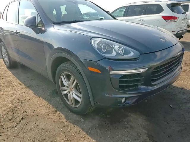 Porsche Cayenne 2016