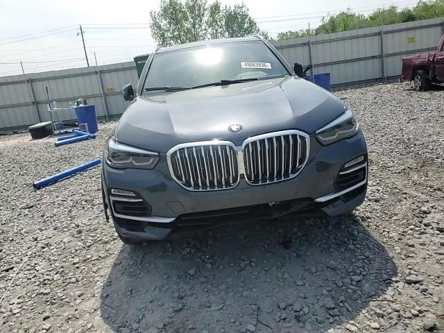 BMW X5 2021