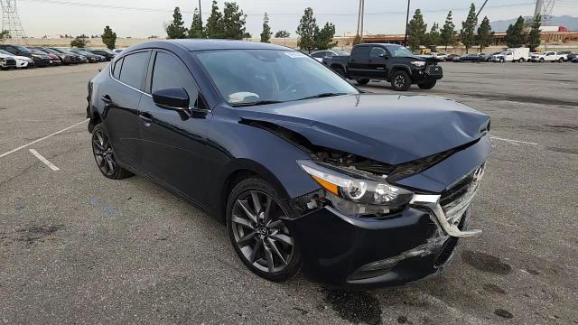 Mazda 3 2018