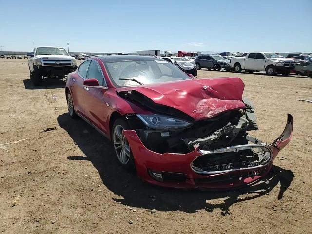 Tesla Model S 2015