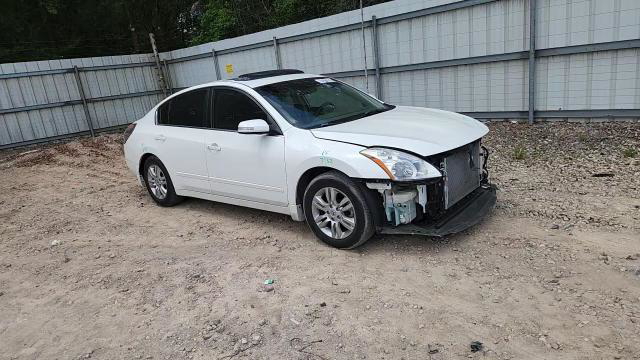 Nissan Altima 2012
