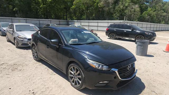 Mazda 3 2018