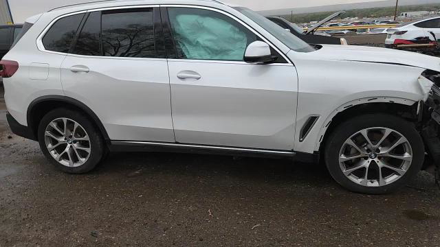 BMW X5 2023