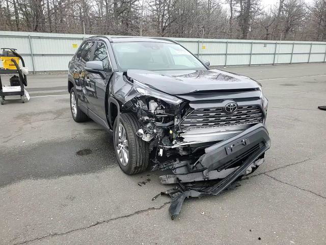 Toyota RAV 4 2024