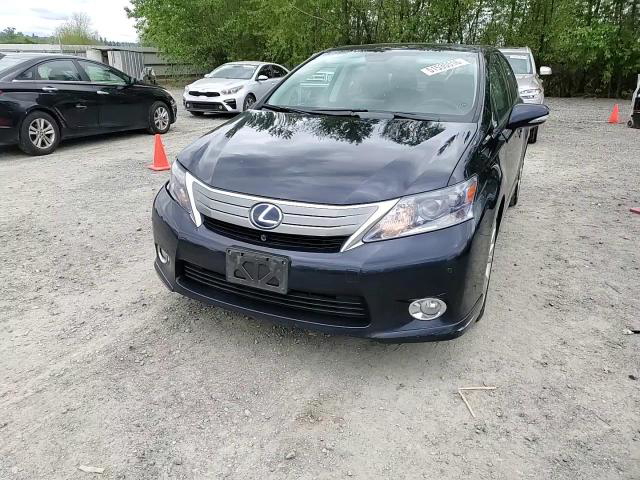 Lexus HS 2010