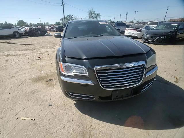 Chrysler 300 2011