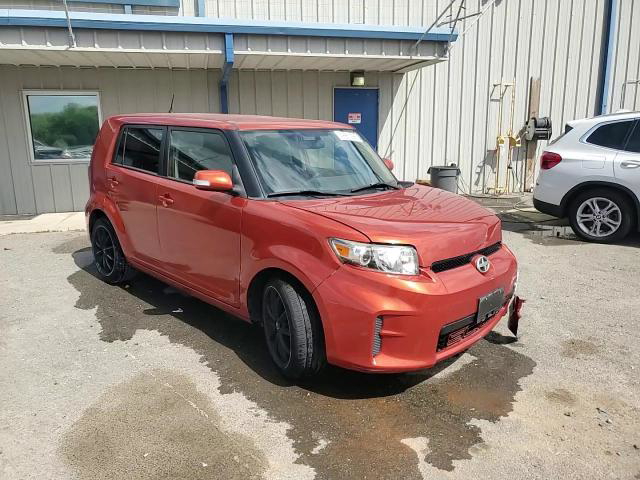 Scion xB 2012