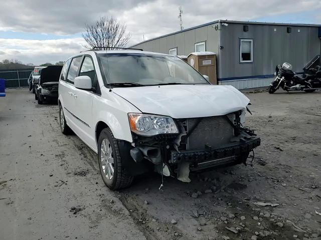 Chrysler Voyager 2015