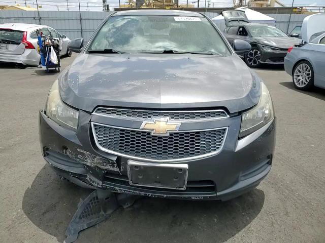 Chevrolet Cruze 2013