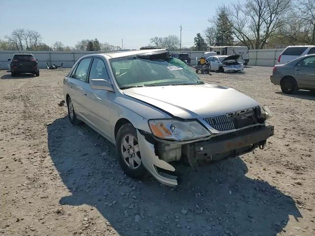 Toyota Avalon 2000