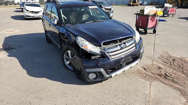 Subaru Outback 2014