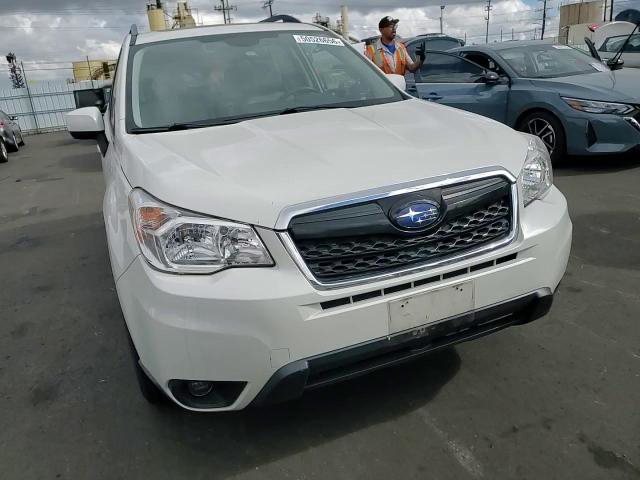 Subaru Forester 2016