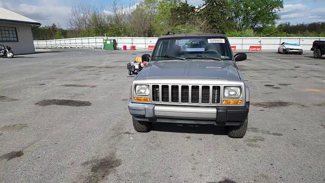 Jeep Cherokee 2001