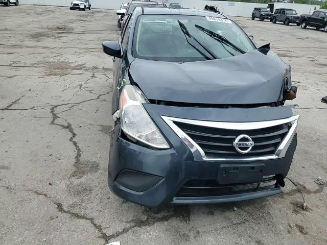 Nissan Versa 2016