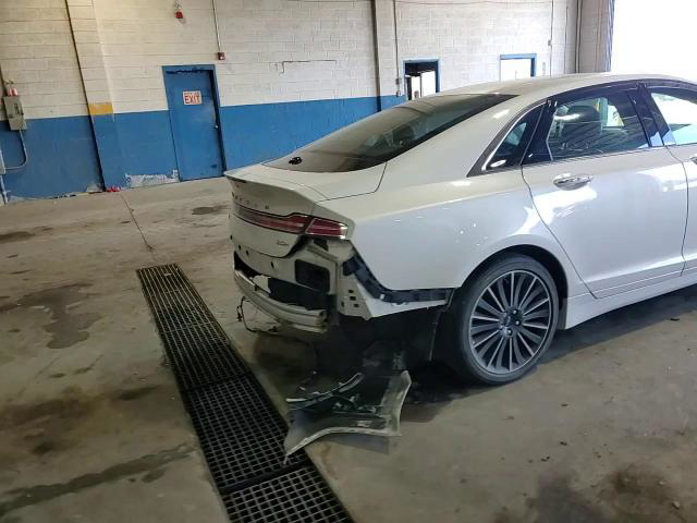 Lincoln MKZ 2016