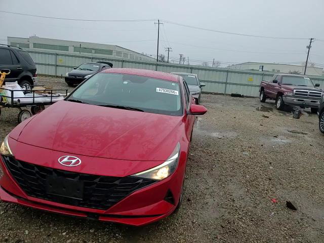 Hyundai Elantra 2023